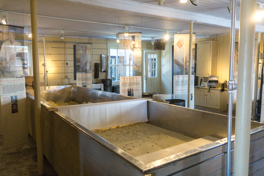 Musée du cheddar de Saint-Prime - Fromagerie Perron - © Jennifer Doré Dallas